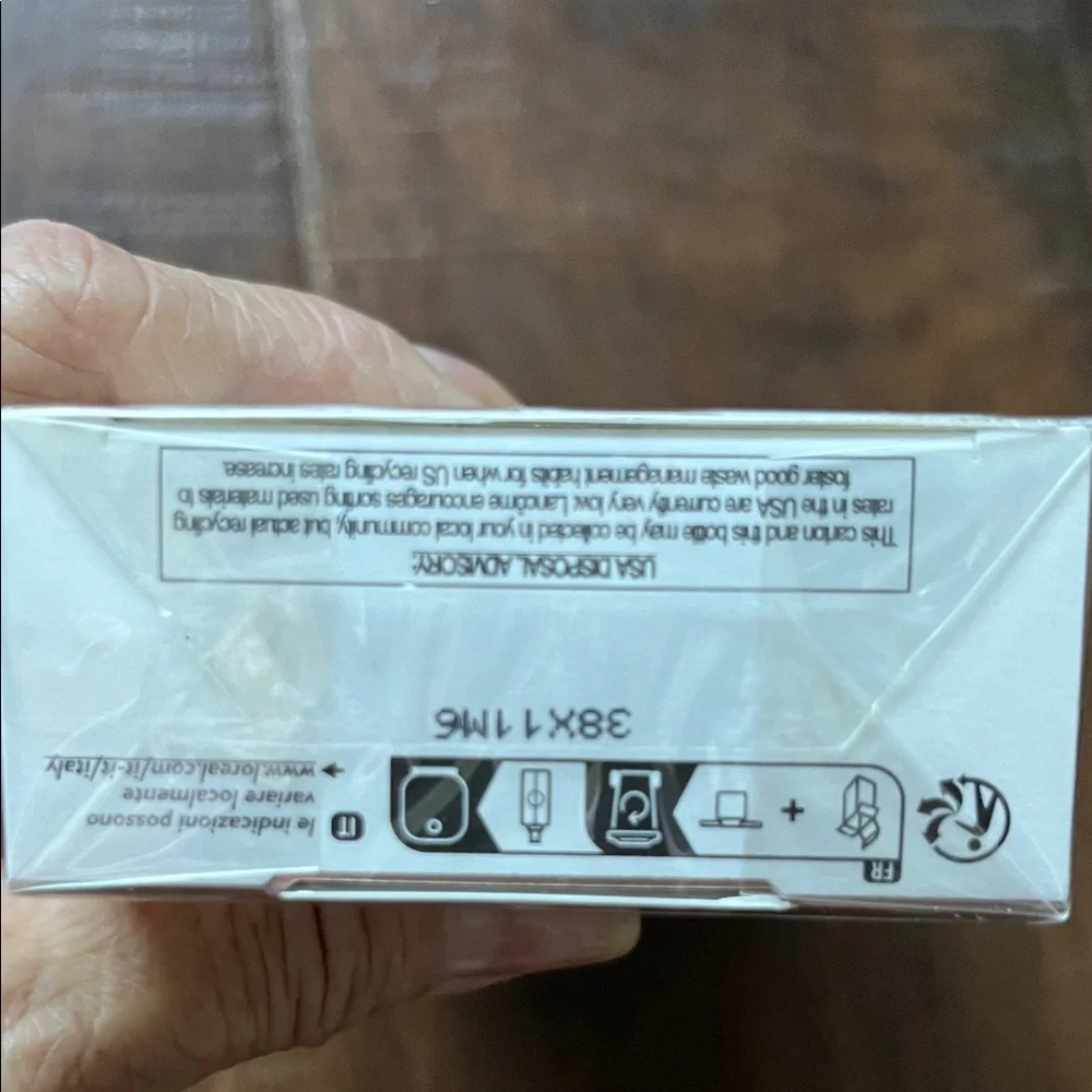 Idôle Aura Eau de Parfum - White and Gold - Picture 3 of 5